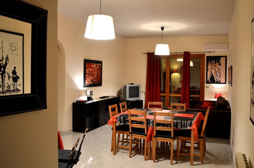 B&B Il Rosso E Il Nero Цафферана-Этнея Экстерьер фото